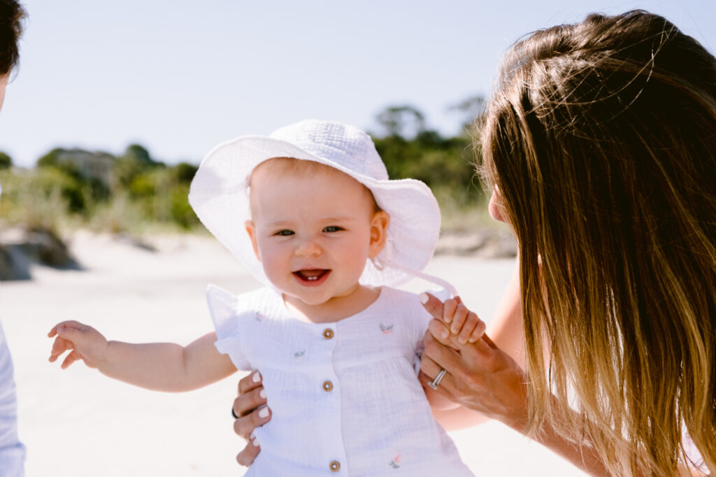 family photography kiawah black and whiite candid family photography charleston sc