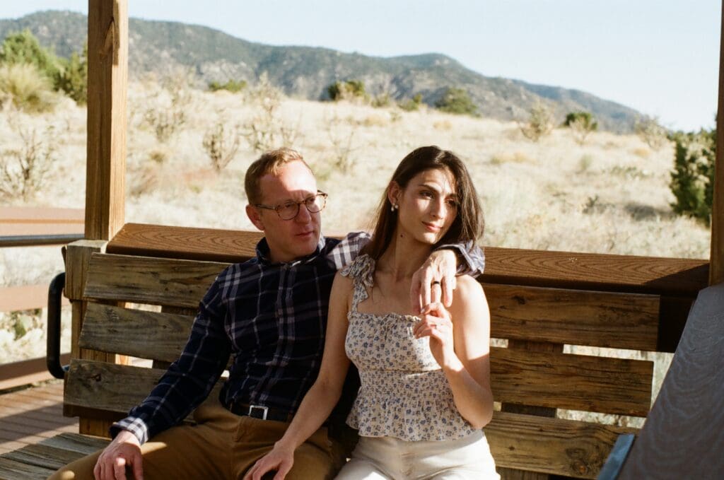 engagement-photo-of-couple-in-mountains