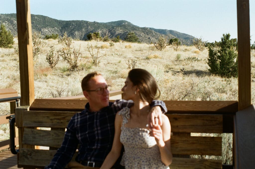 engagement-photo-of-couple-in-mountains